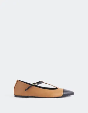 Elara Tan Black Leather